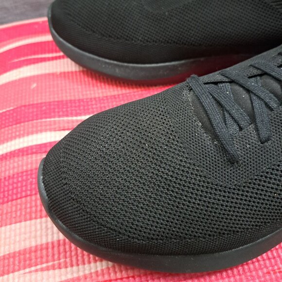%Kizik Athens Sneaker Men 14 Wide / A 42 main image 9